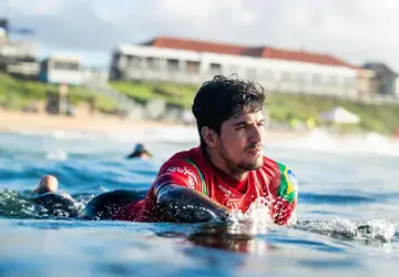 Temporada 2023 do circuito mudial de surfe começa domingo, no Havaí