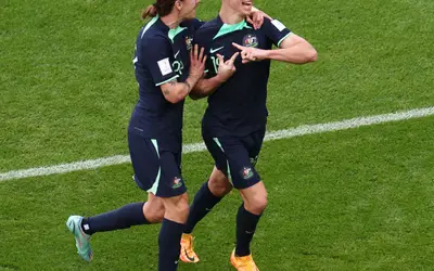 Copa: Austrália se reabilita de goleada para França e bate Tunísia